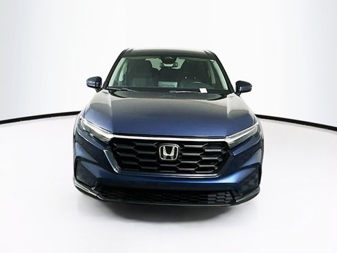 Used 2025 Honda CR-V LX image 2