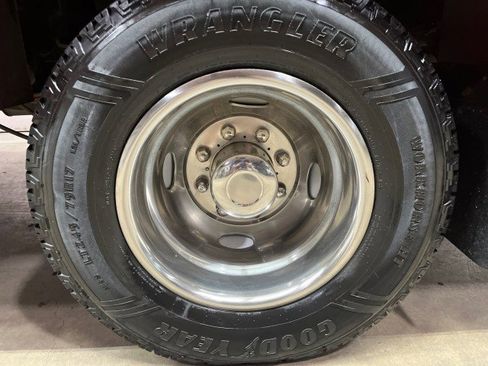 Used 2017 Ford F350 XL w/ Power Equipment Group image 44