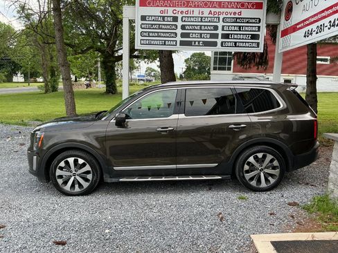 Used 2022 Kia Telluride S AWD/4WD image 8