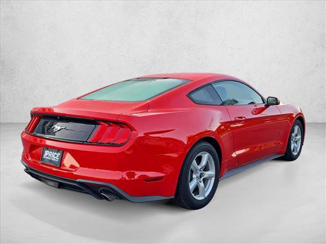 Used 2018 Ford Mustang Coupe RWD image 6