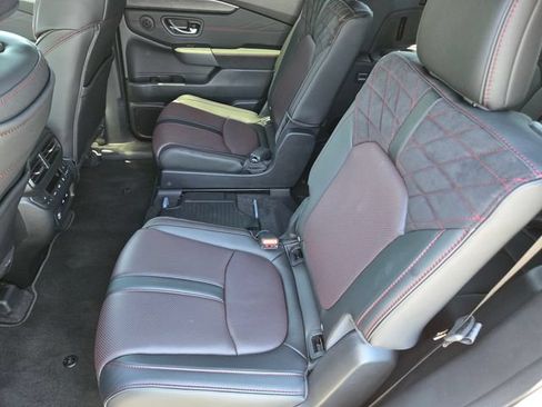 New 2026 Honda Pilot Black Edition image 6