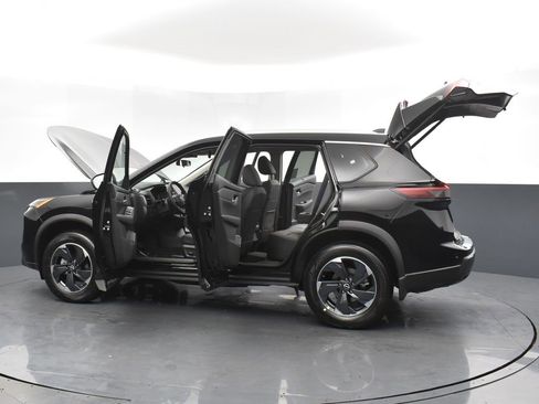 New 2026 Nissan Rogue SV w/ SV Premium Package image 37