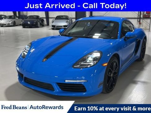 Used 2024 Porsche 718 Cayman RWD image 1