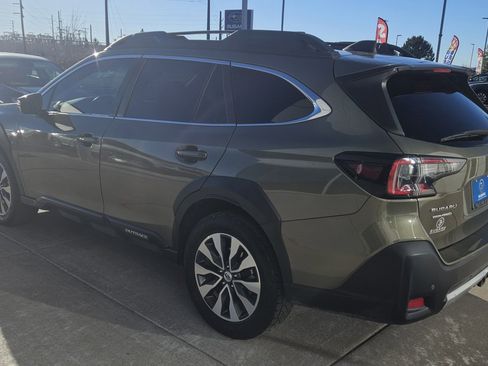 Used 2023 Subaru Outback Limited w/ Tech Package 3 image 22