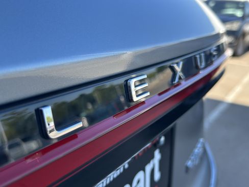 Used 2023 Lexus RX 350 Premium Plus w/ Accessory Package AWD/4WD image 7
