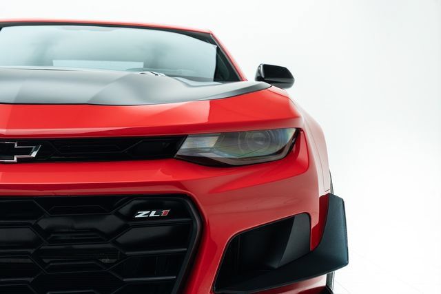 Used 2020 Chevrolet Camaro ZL1 RWD image 7