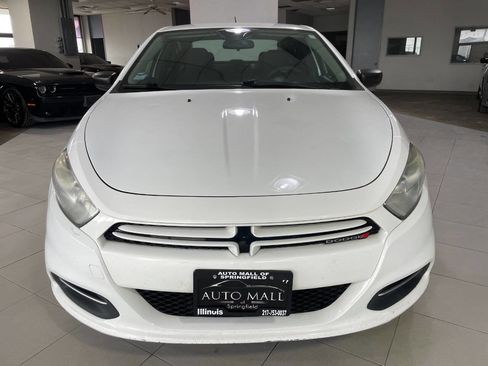 Used 2015 Dodge Dart SE image 2