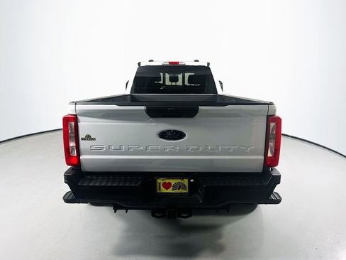 Used 2023 Ford F350 XLT w/ FX4 Off-Road Package AWD/4WD image 8