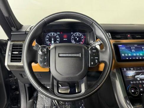 Used 2019 Land Rover Range Rover Sport Supercharged AWD/4WD image 17