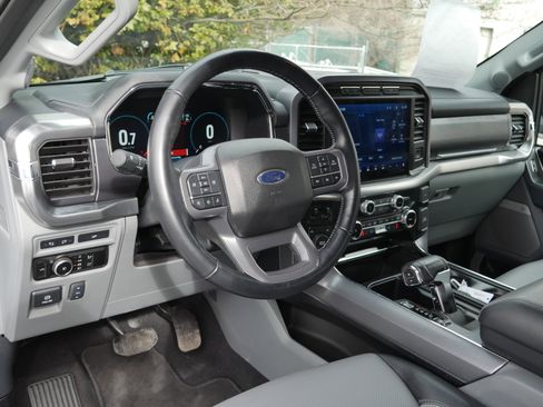 Certified 2023 Ford F150 Lariat image 4