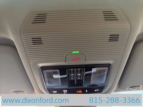 New 2026 Volkswagen Atlas SE image 18