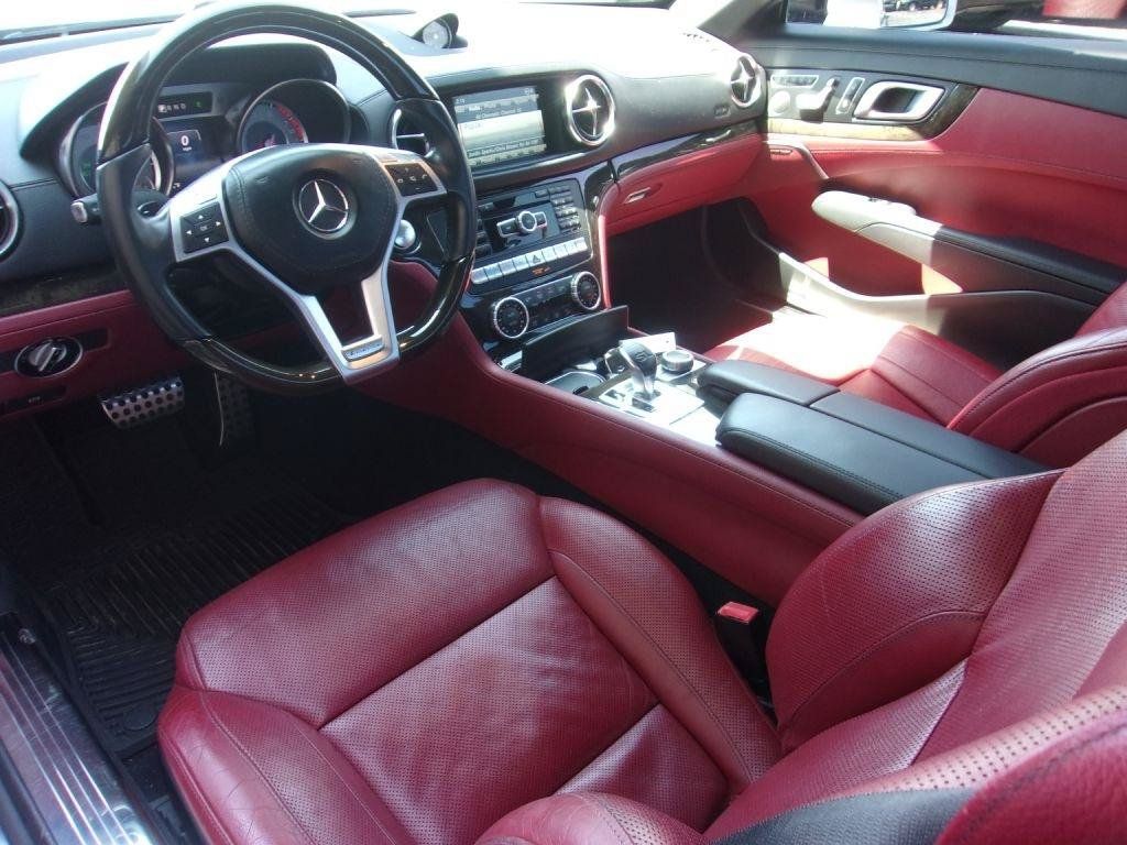 Used 2016 Mercedes-Benz SL 400 w/ Premium I Package image 7