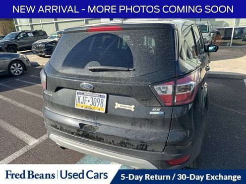 Used 2017 Ford Escape SE AWD/4WD image 11