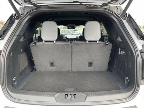 New 2026 Ford Explorer Tremor w/ Tremor Convenience Package image 25