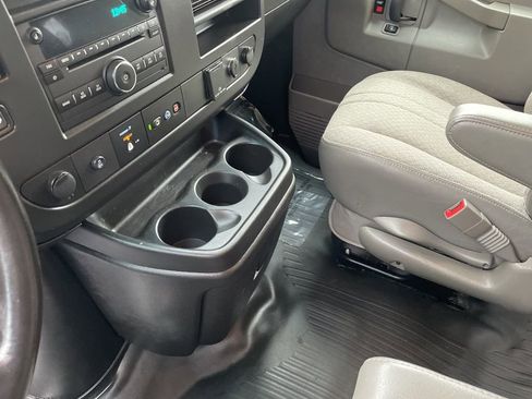 Used 2020 Chevrolet Express 2500 LS w/ Driver Convenience Package image 21