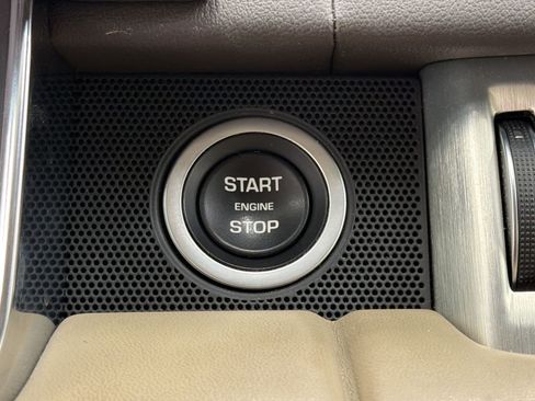 Used 2019 Land Rover Range Rover HSE AWD/4WD image 16