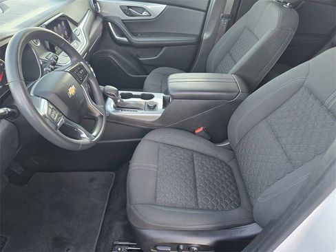 Used 2022 Chevrolet Blazer LT image 12