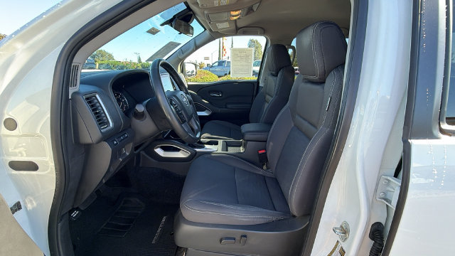 Used 2022 Nissan Frontier SV RWD image 32