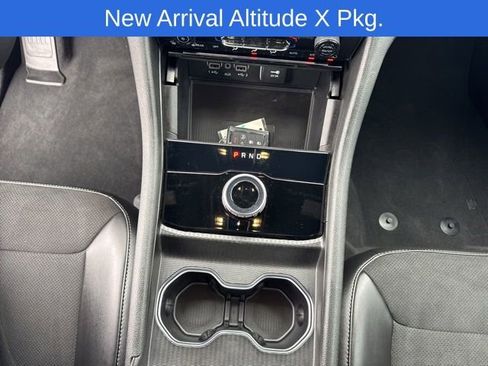 Used 2024 Jeep Grand Cherokee Altitude AWD/4WD image 13