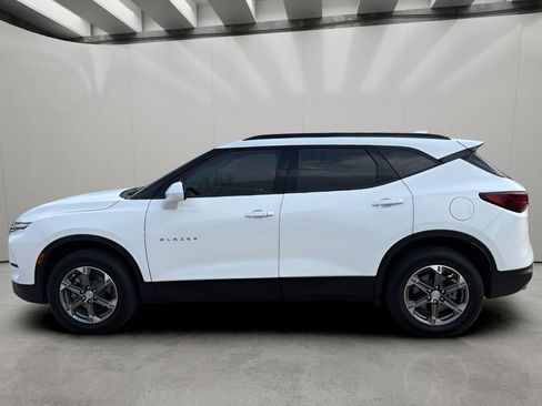 Used 2023 Chevrolet Blazer LT w/ Convenience Package image 2