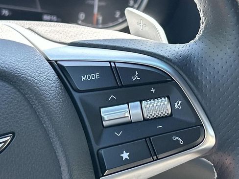 Used 2025 Genesis G70 2.5T w/ Sport Prestige Package AWD/4WD image 32