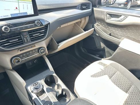 Used 2020 Ford Escape SE AWD/4WD image 35