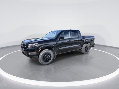 Certified 2026 Nissan Frontier SV w/ All-Weather Content Package image 4