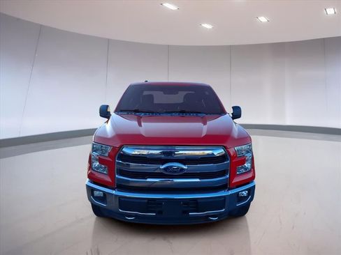 Used 2016 Ford F150 XLT w/ Equipment Group 302A Luxury image 8