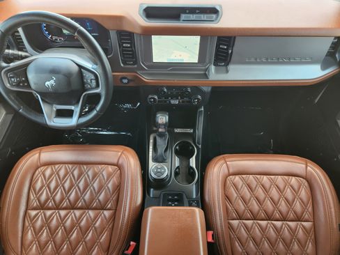 Used 2023 Ford Bronco Outer Banks AWD/4WD image 19