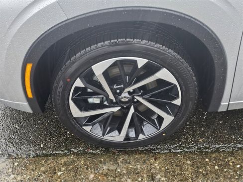 New 2025 Mitsubishi Outlander SEL image 9