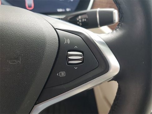 Used 2018 Tesla Model X 100D image 28