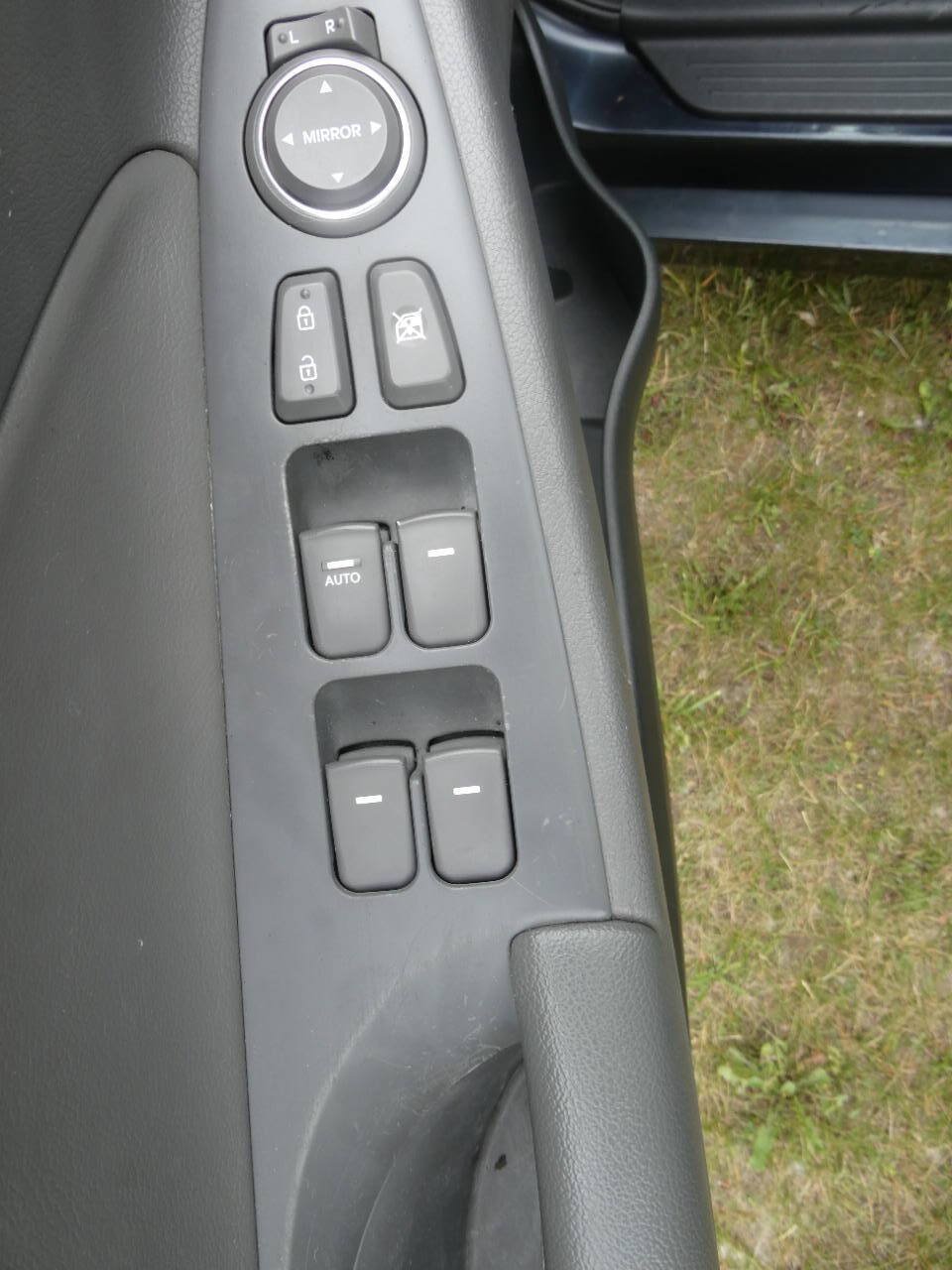 Used 2013 Hyundai Sonata GLS w/ Popular Equipment Pkg FWD image 17