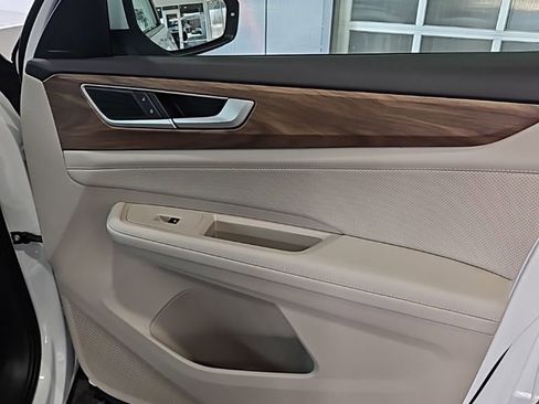 New 2026 Volkswagen Atlas SE FWD image 11