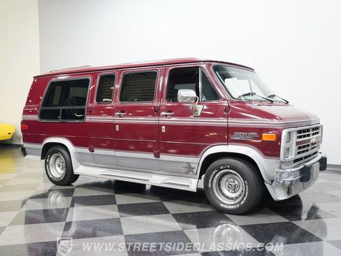Used 1990 Chevrolet G20 image 15
