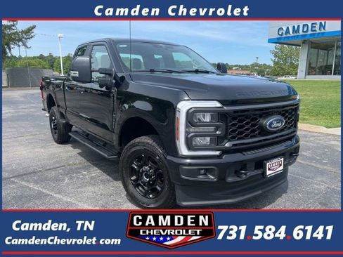 Used 2024 Ford F250 XL w/ STX Appearance Package AWD/4WD image 1