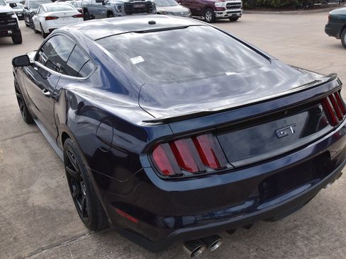 Used 2017 Ford Mustang GT Premium image 7