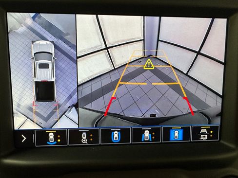 Used 2020 Chevrolet Silverado 1500 LTZ w/ LTZ Plus Package image 36