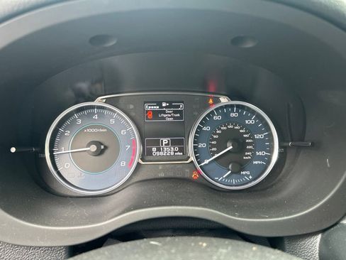Used 2017 Subaru Crosstrek 2.0i Limited AWD/4WD image 15