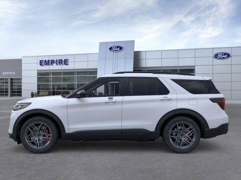 New 2026 Ford Explorer ST-Line AWD/4WD image 3