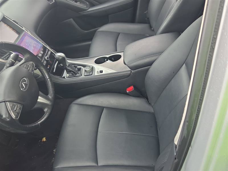 Used 2016 INFINITI Q50 Premium w/ 2.0T Premium Plus Package AWD/4WD image 7