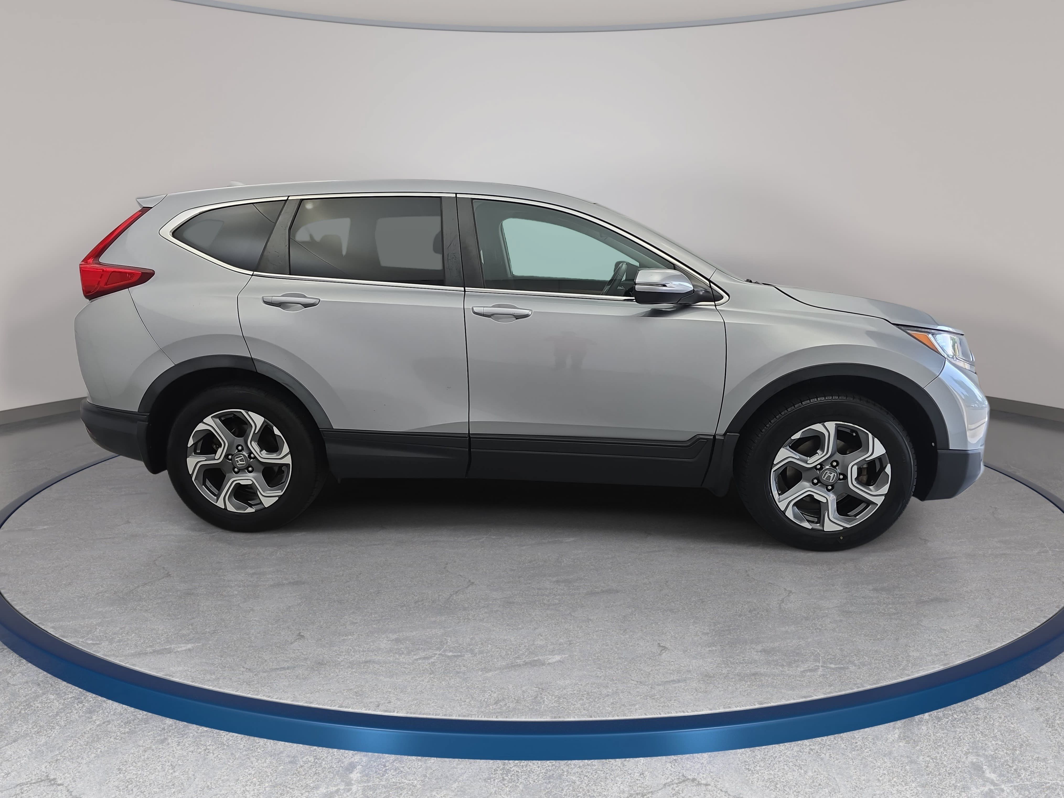 Used 2019 Honda CR-V EX image 4