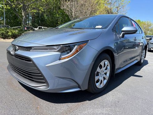 New 2026 Toyota Corolla LE image 7