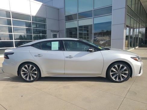 Used 2022 Nissan Maxima Platinum w/ Sport Mat Group image 8