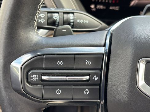 Certified 2025 GMC Yukon XL Denali Ultimate w/ LPO, Floor Liner Package image 32