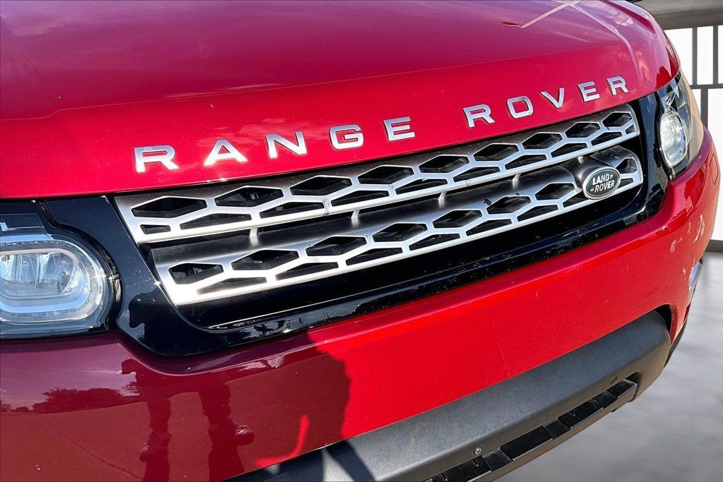 Used 2017 Land Rover Range Rover Sport HSE AWD/4WD image 28