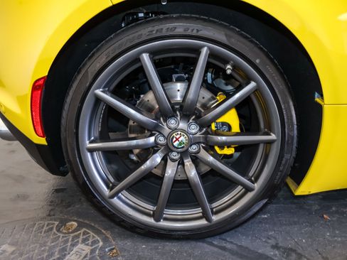 Used 2015 Alfa Romeo 4C Spider w/ Spider Track Package 2 RWD image 28