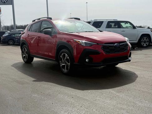 Certified 2025 Subaru Crosstrek 2.0i Premium image 3