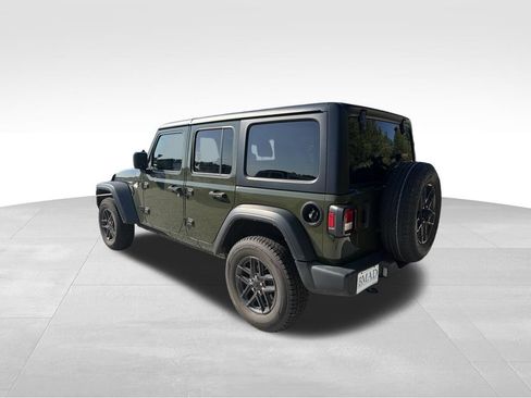 Used 2024 Jeep Wrangler Unlimited Sport AWD/4WD image 6