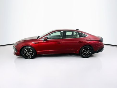 Used 2025 Hyundai Sonata SEL FWD image 4