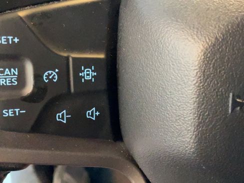 Used 2021 Ford Bronco Black Diamond AWD/4WD image 18